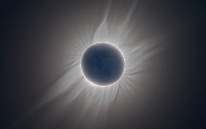 Couronne solaire éclipse totale USA 2017 (NASA)